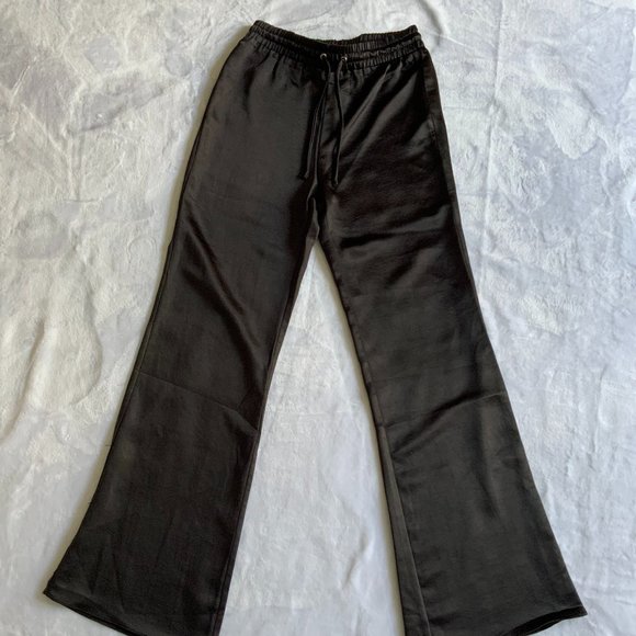 silk suit - Picture 1 of 2